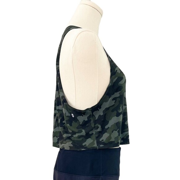 Intermix ALL ACCESS Dynamic Cropped Camouflage Tank Top, Size M, NWT - Picture 3 of 4